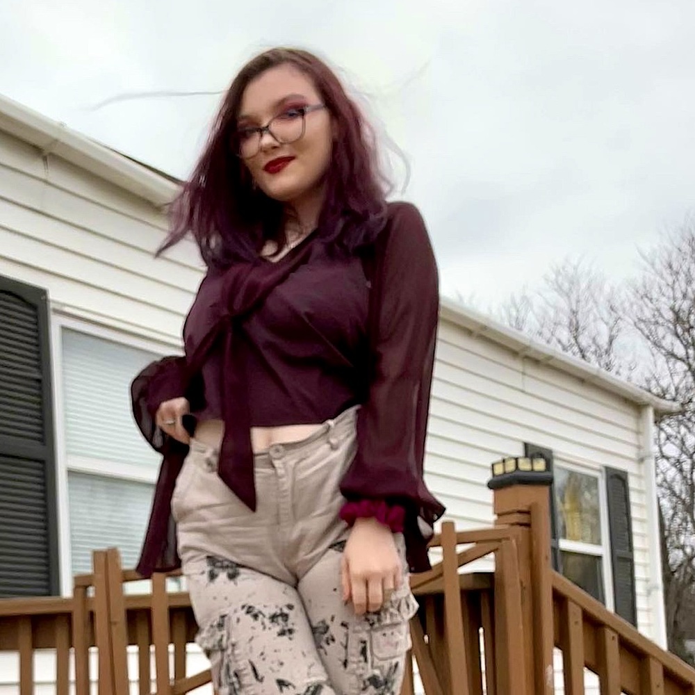 Meet your Posher, Kimberly